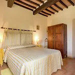 Rustic Comfort With Modern Touch * Monterchi