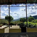 Rustic Comfort With Modern Touch Vakantiehuis