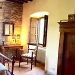 Vakantiehuis Rustic Comfort With Modern Touch Monterchi
